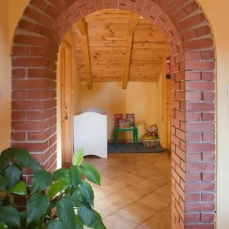 Konukevi Hocza Vendeghaz *